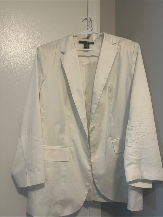 Theory Jackets & Blazers - Theory White Single-Button Notch Lapel Blazer